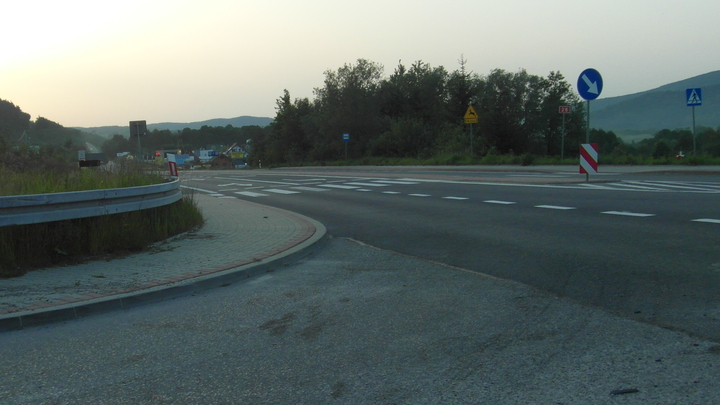 widok z lewej strony